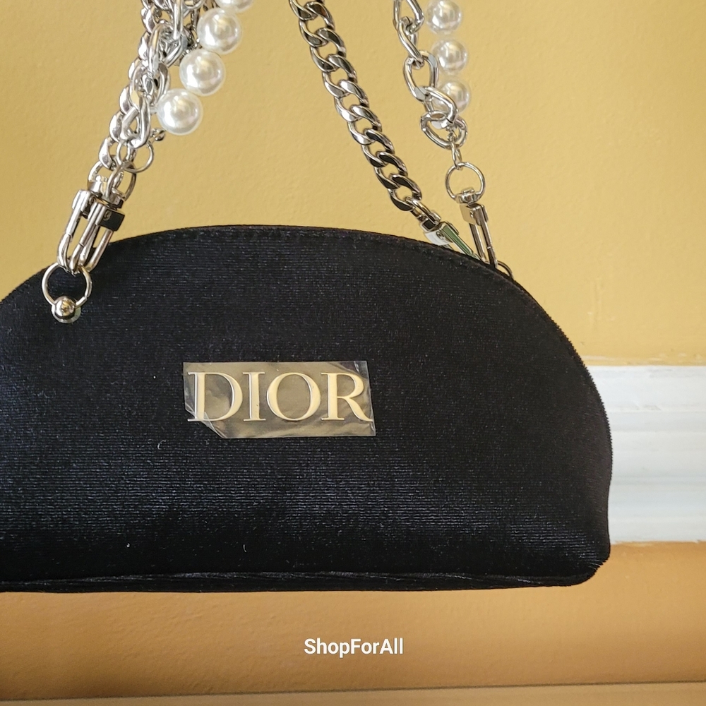Dior - Picture 12 of 15